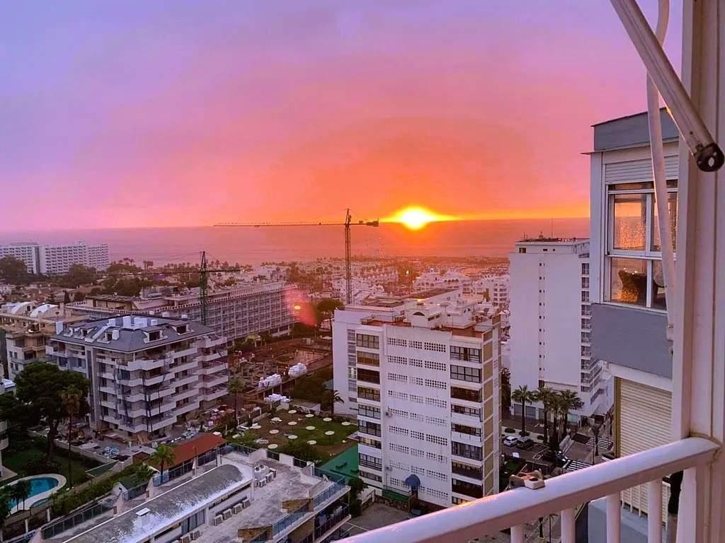 Flat for Sale in Benalmádena