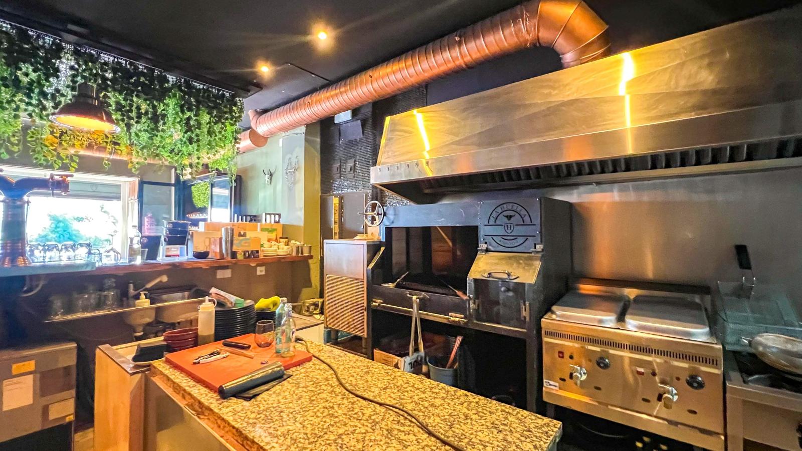 Premise for Rent in Estepona