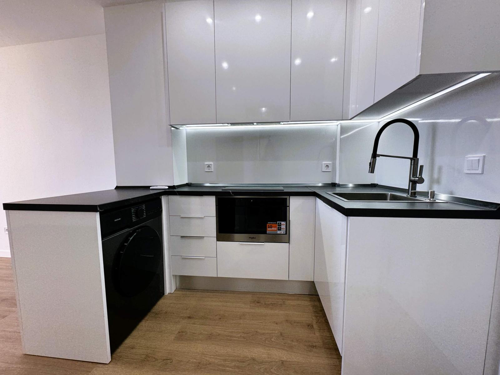 Studio for Sale in Benalmádena