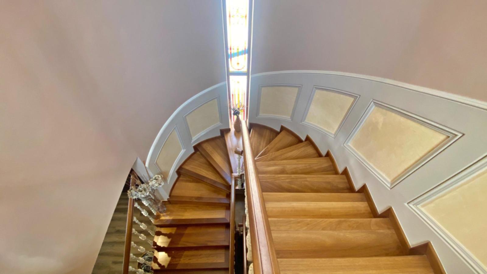 Chalet for Sale in Alicante