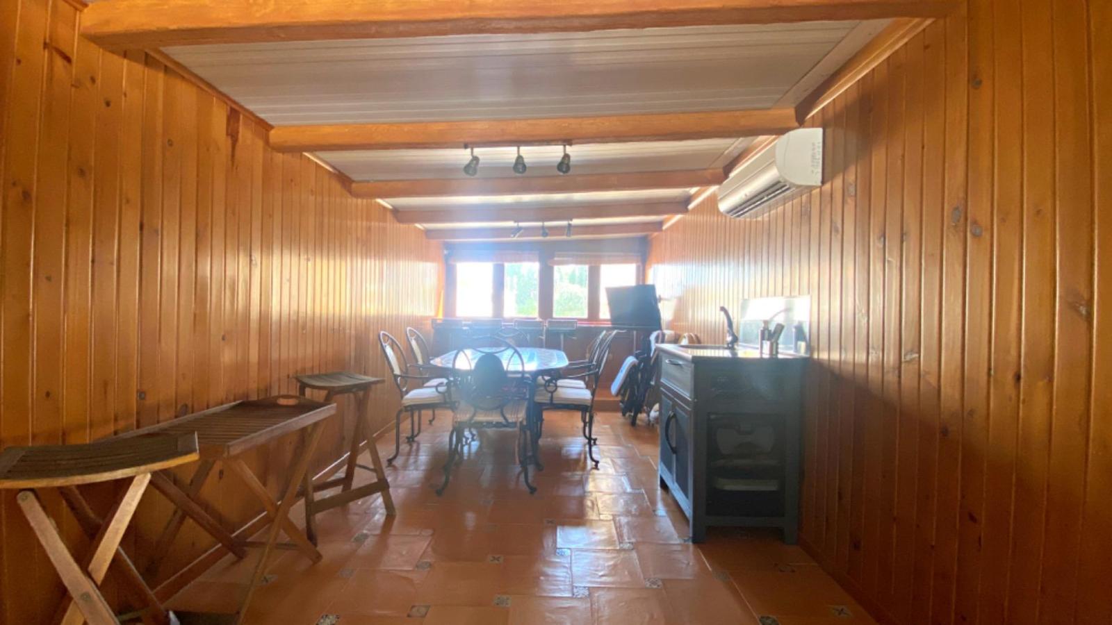 Chalet for Sale in Alicante