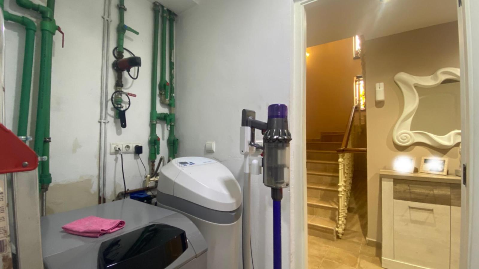 Chalet for Sale in Alicante