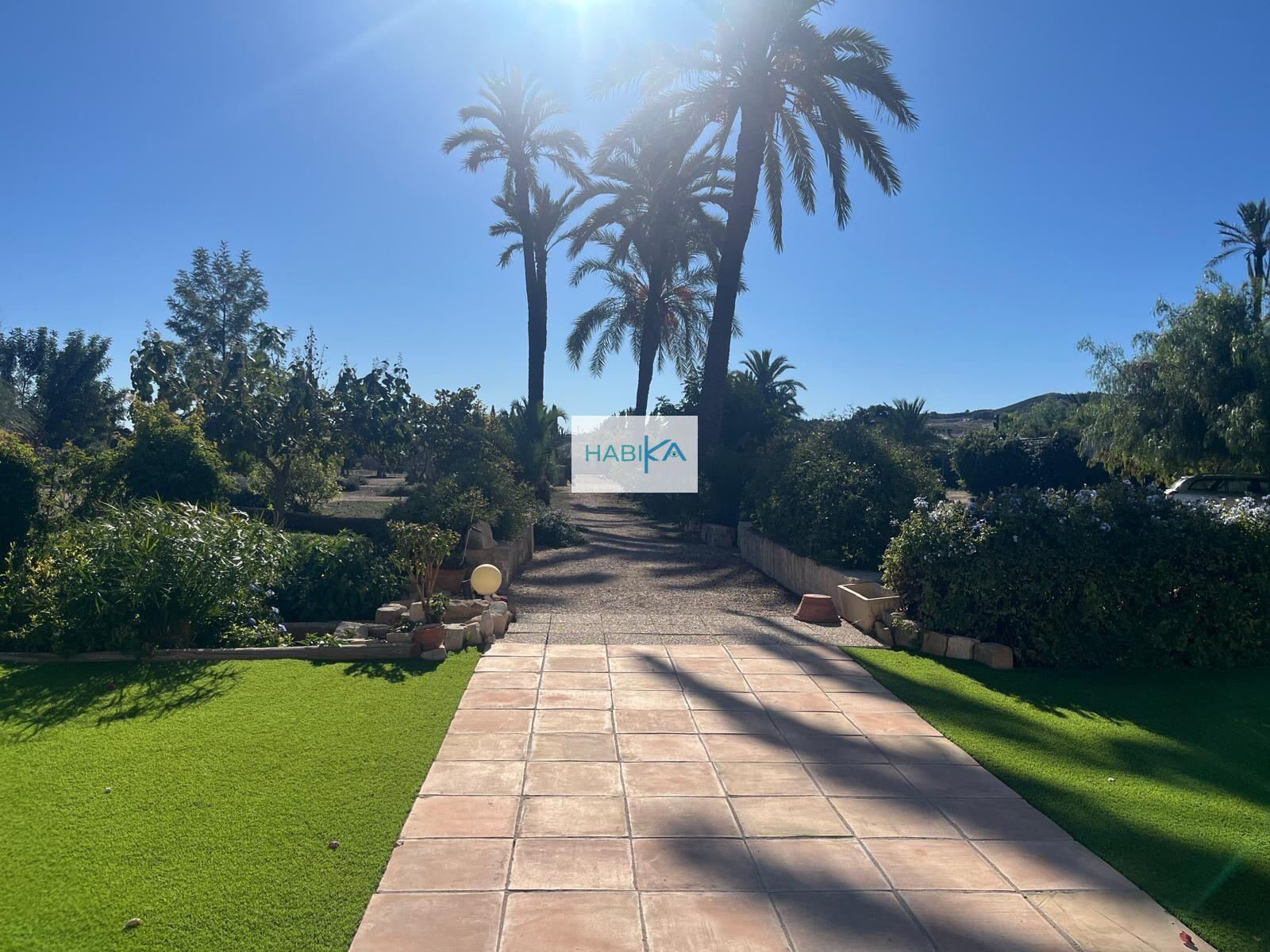 Villa for Sale in Totana