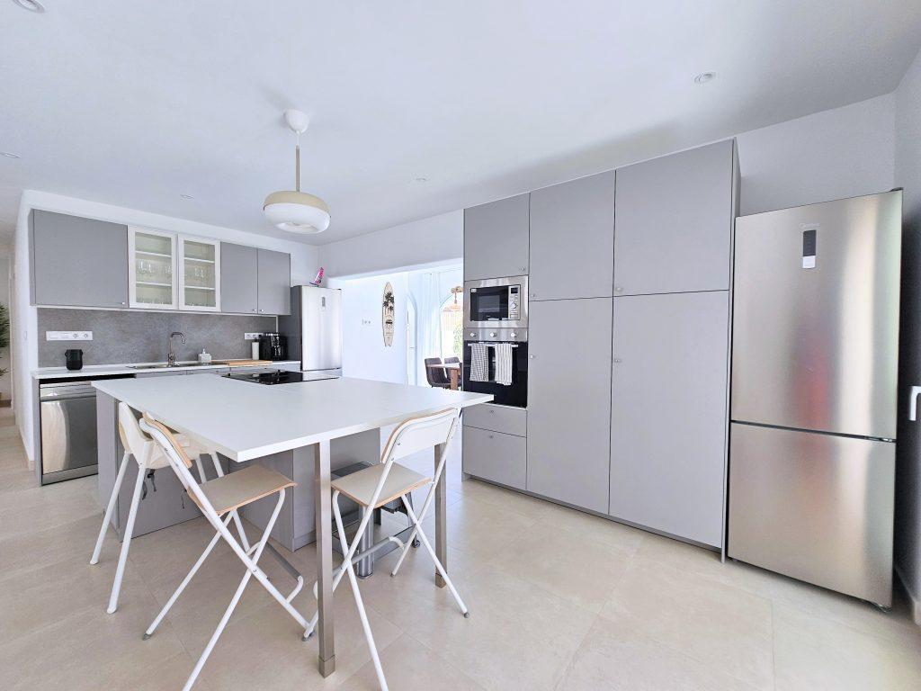 Chalet for Sale in Cartagena
