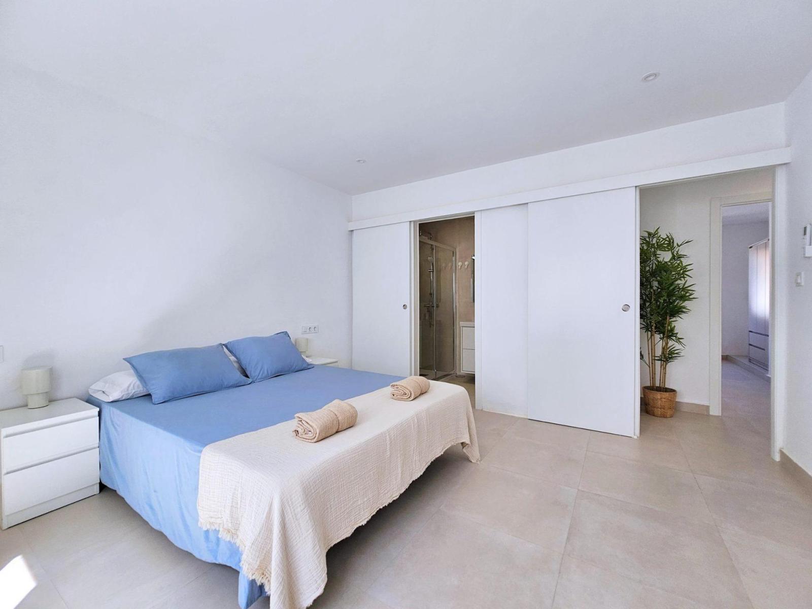Chalet for Sale in Cartagena