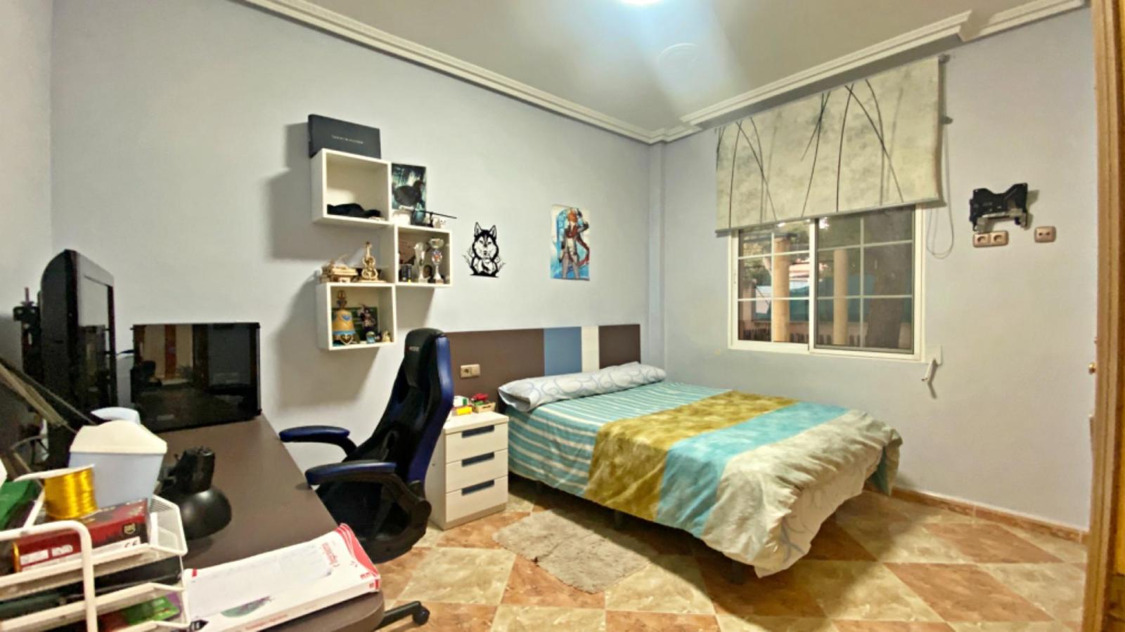 Chalet for Sale in Totana