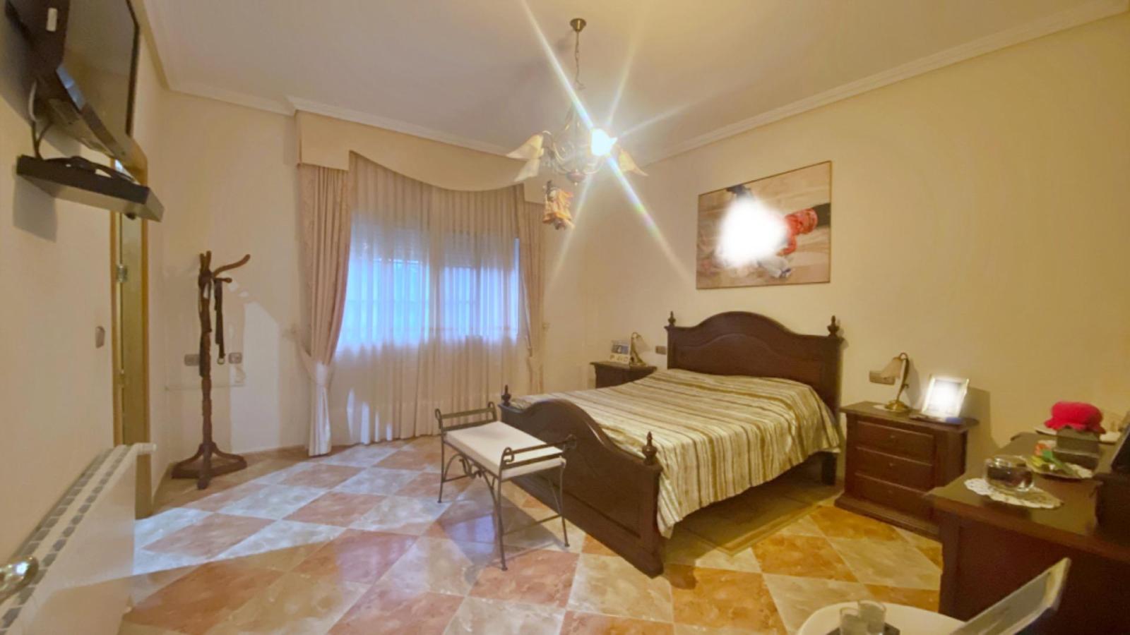 Chalet for Sale in Totana