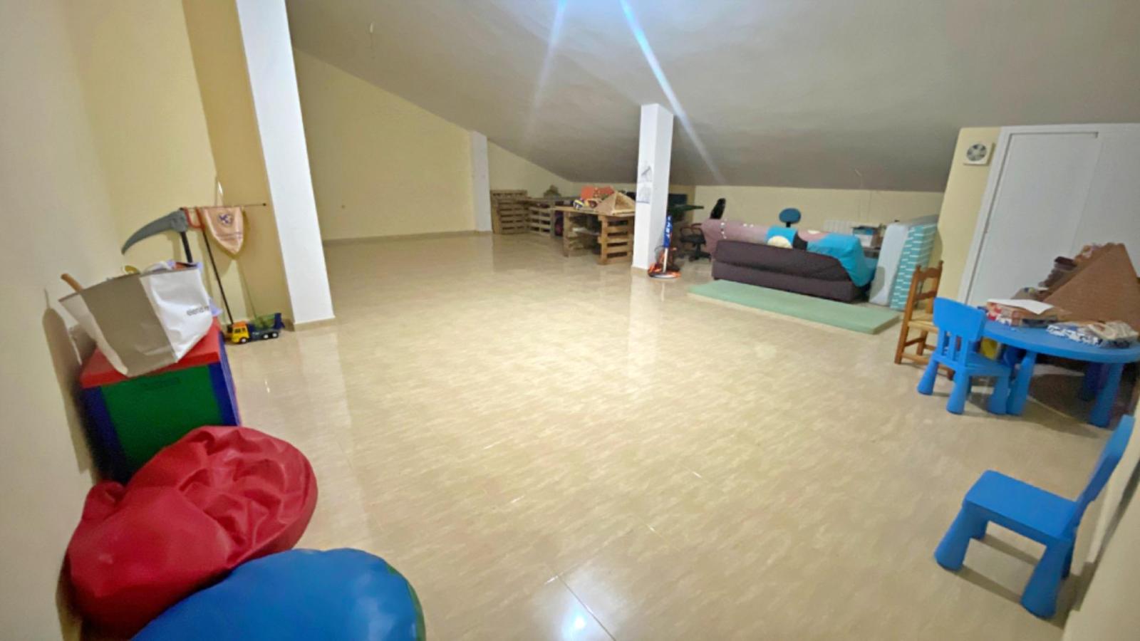 Chalet for Sale in Totana