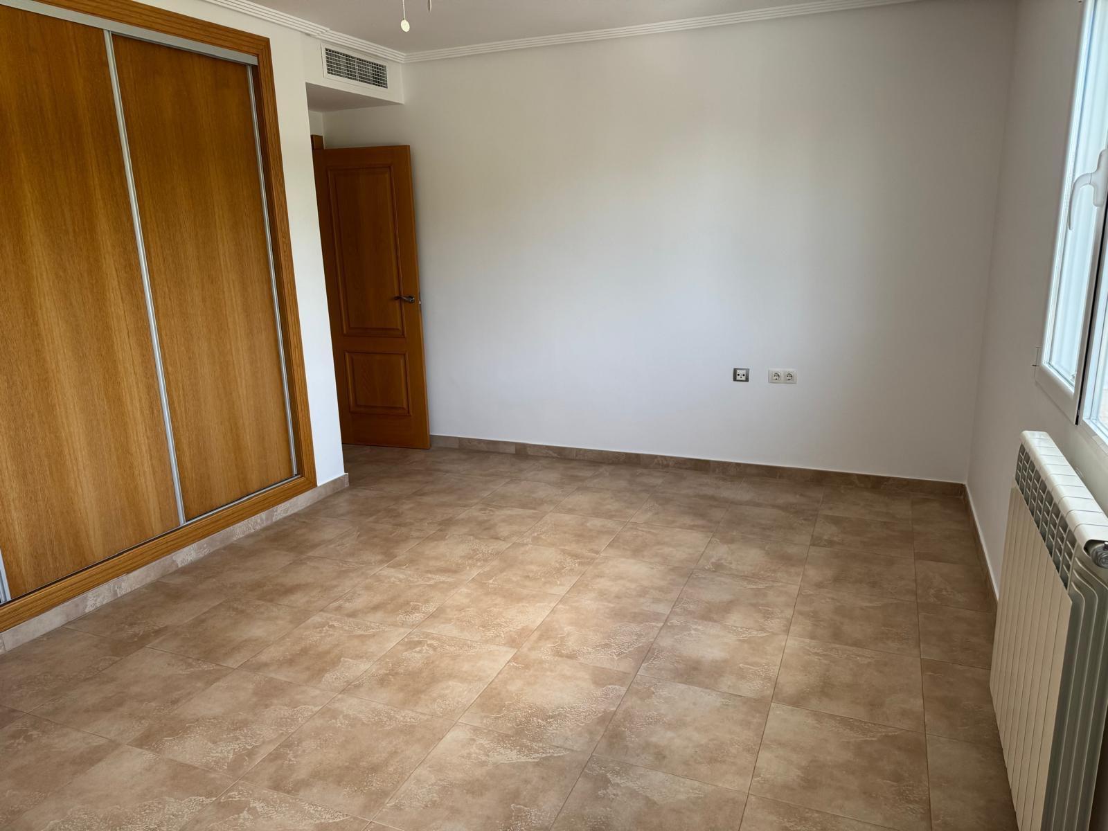 Chalet for Sale in Totana