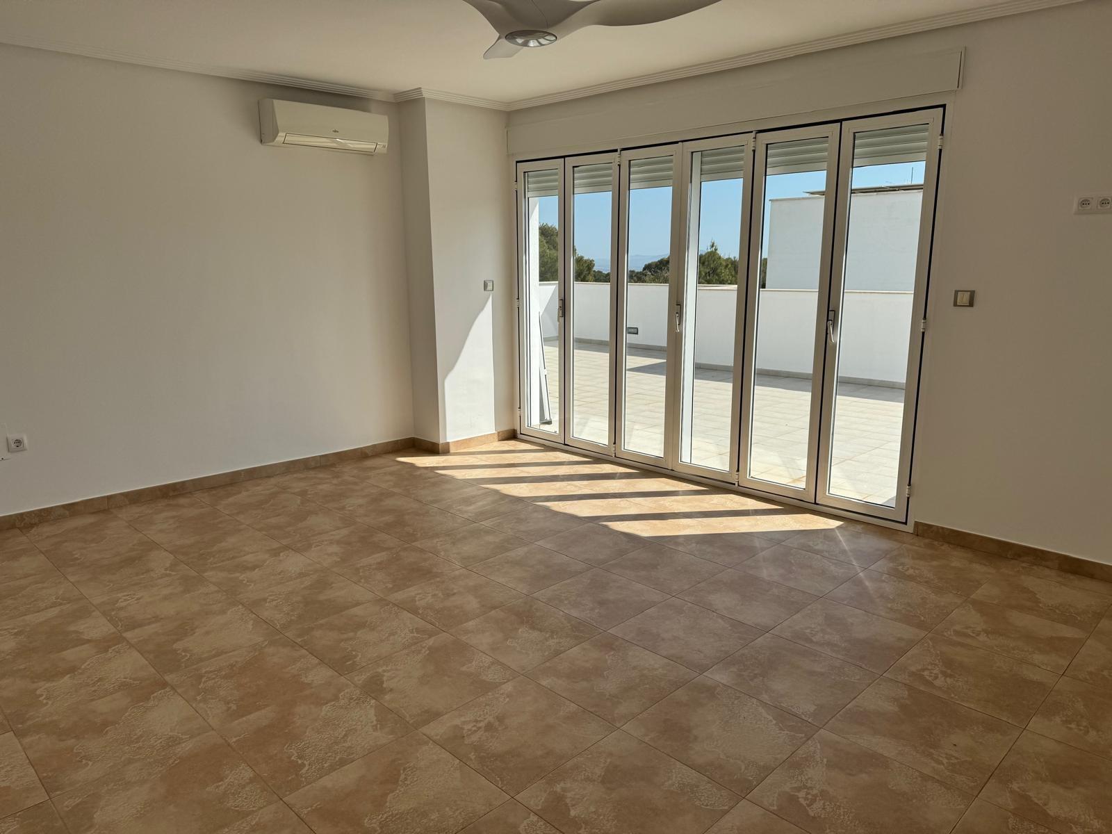 Chalet for Sale in Totana