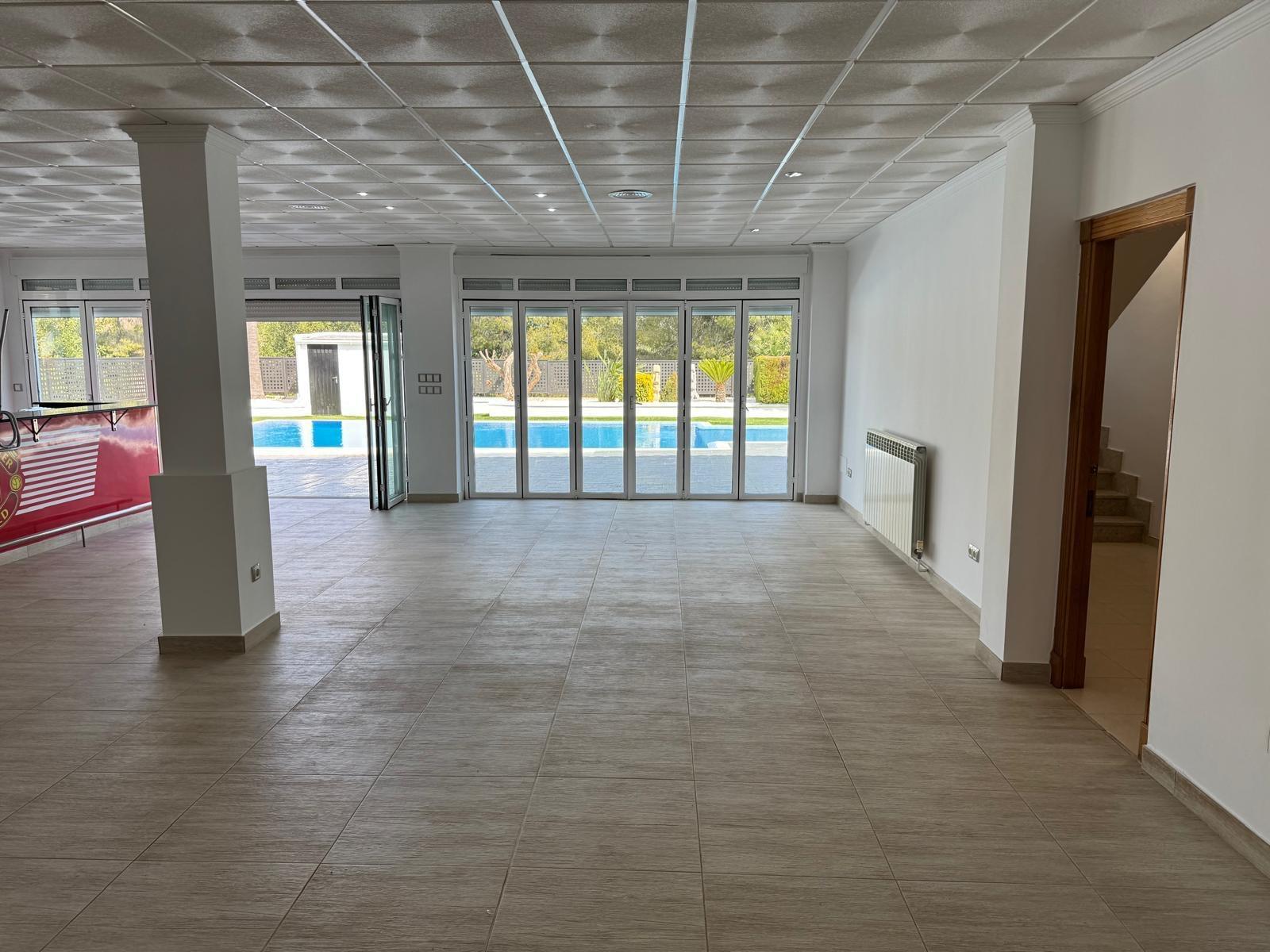 Chalet for Sale in Totana