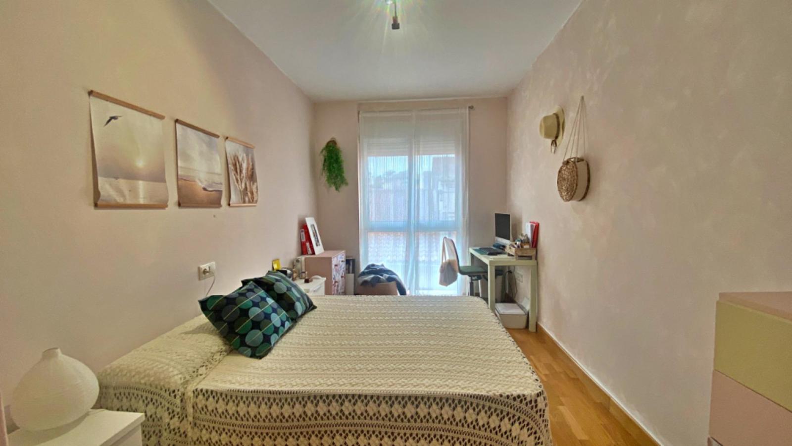 Flat for Sale in Totana