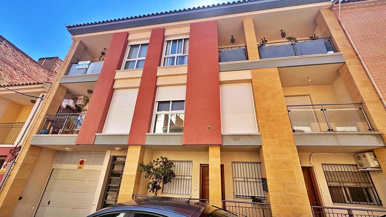 Flat for Sale in Totana