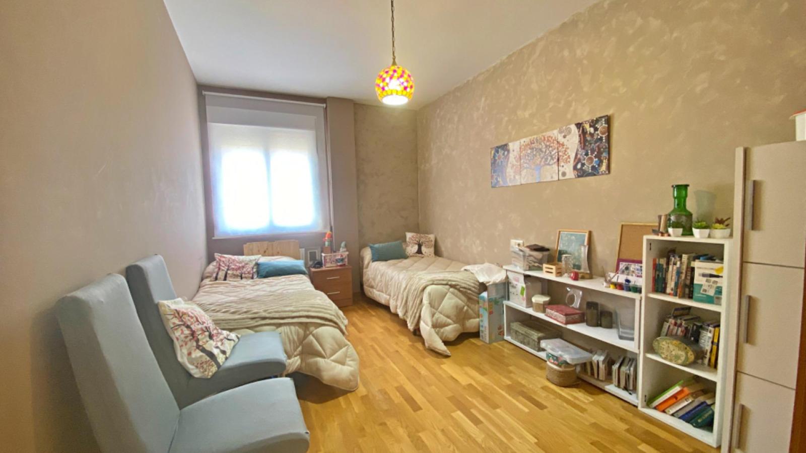 Flat for Sale in Totana