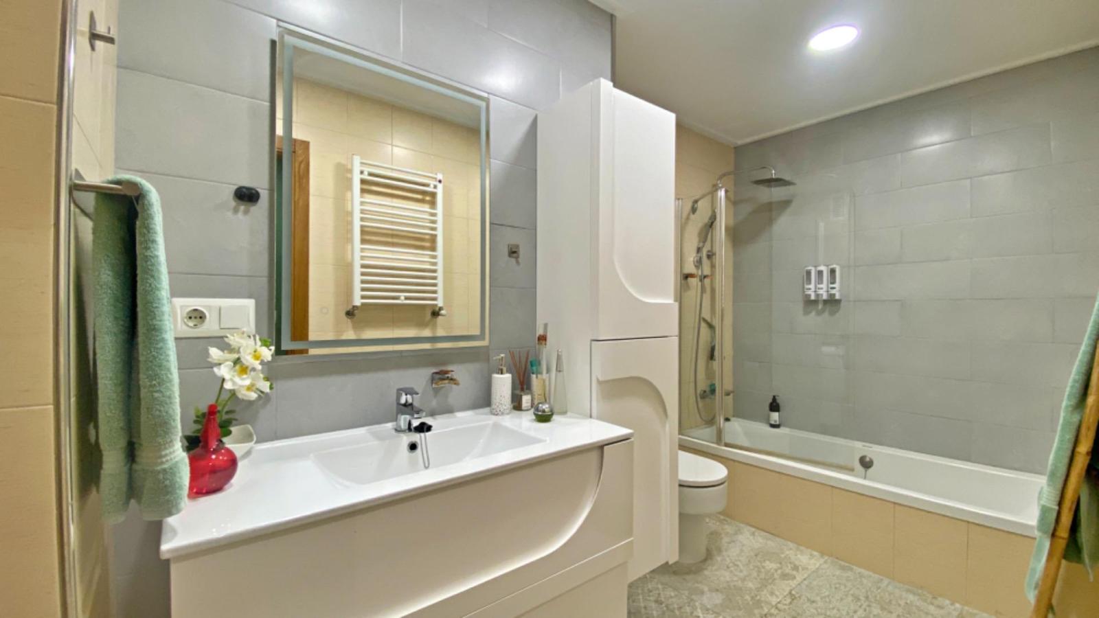 Flat for Sale in Totana