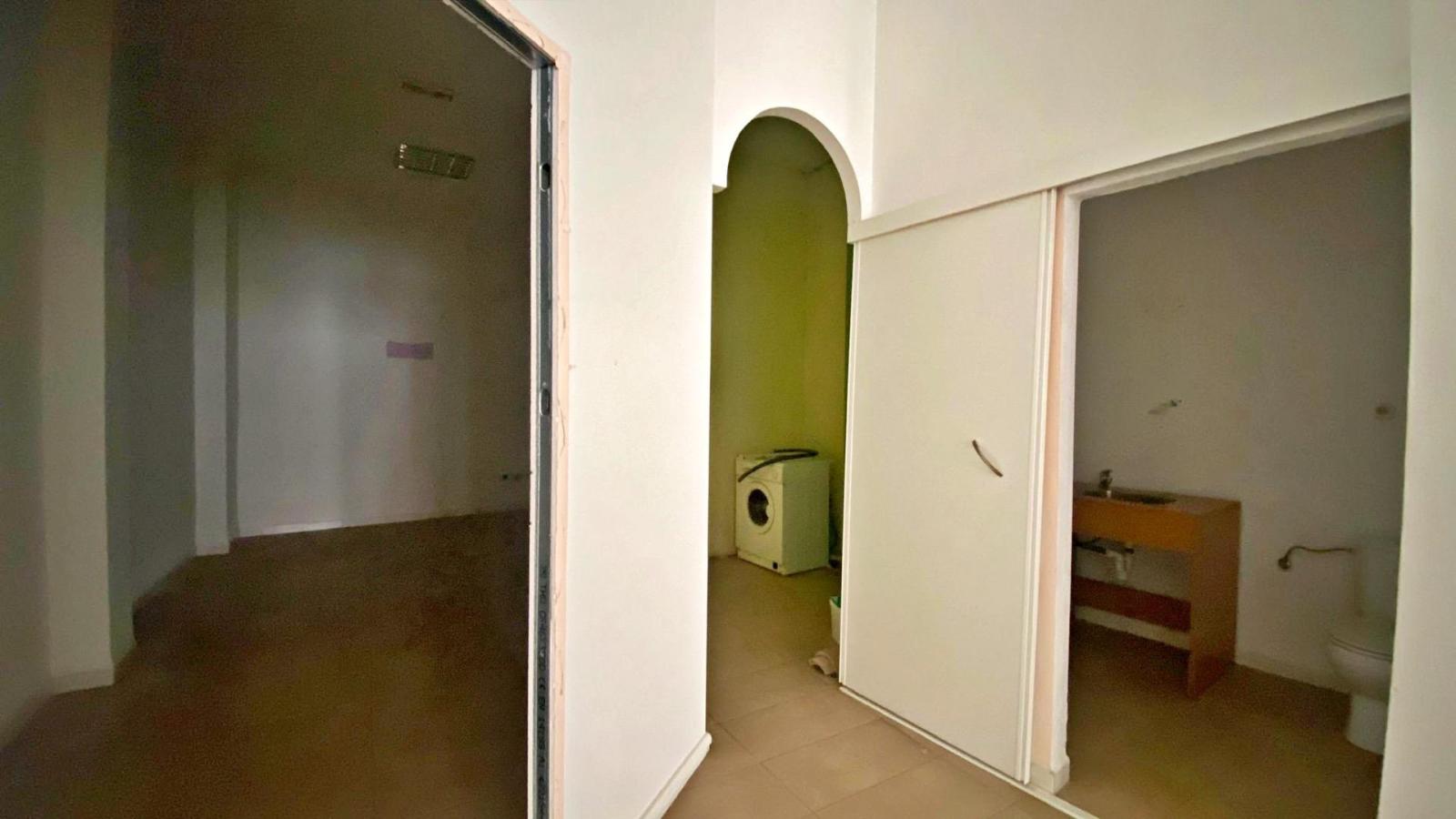 Premise for Sale in Totana