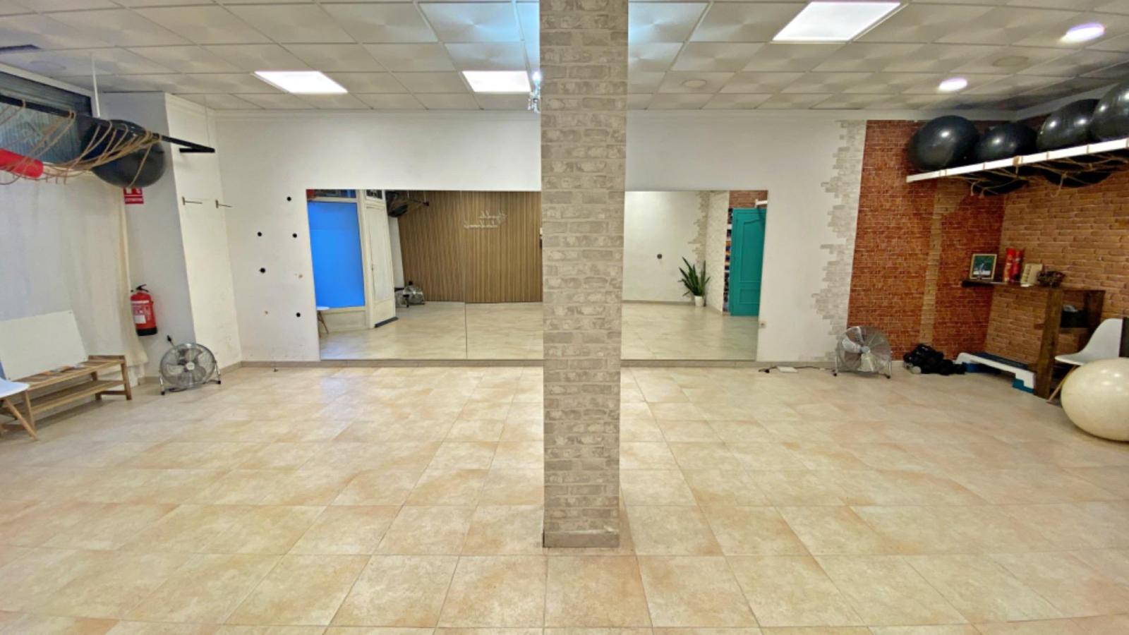 Premise for Rent in Totana