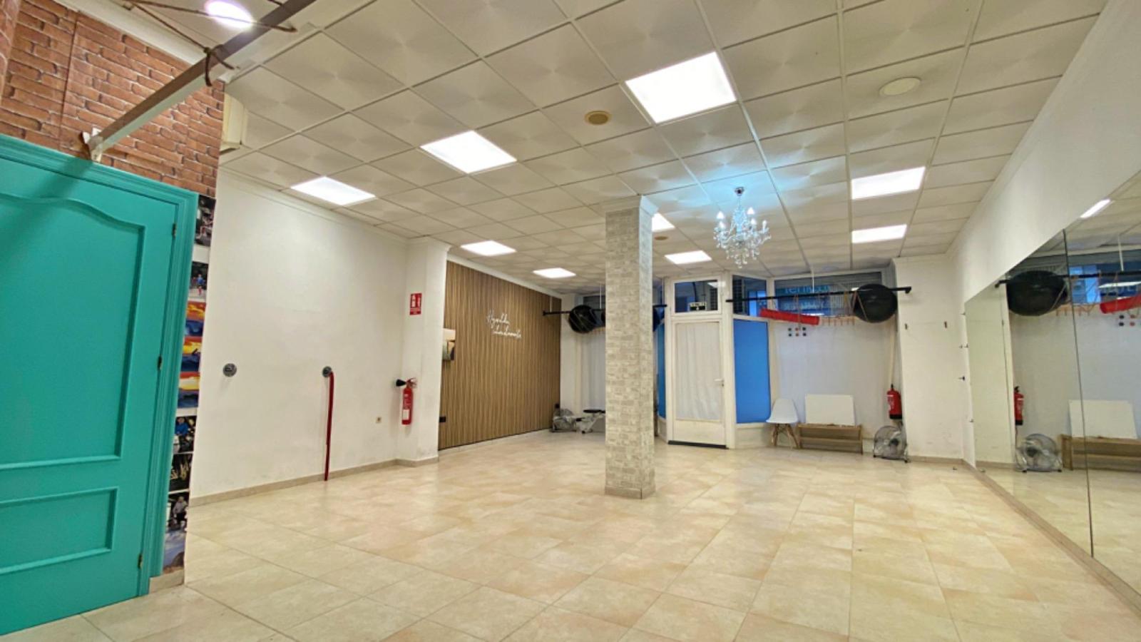 Premise for Rent in Totana