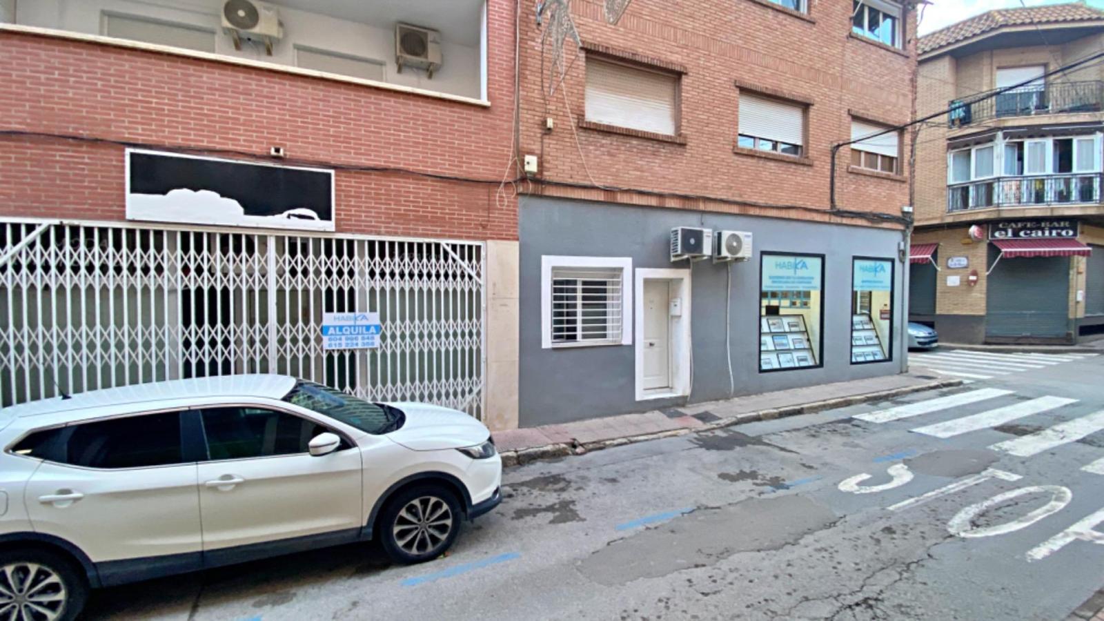 Premise for Rent in Totana