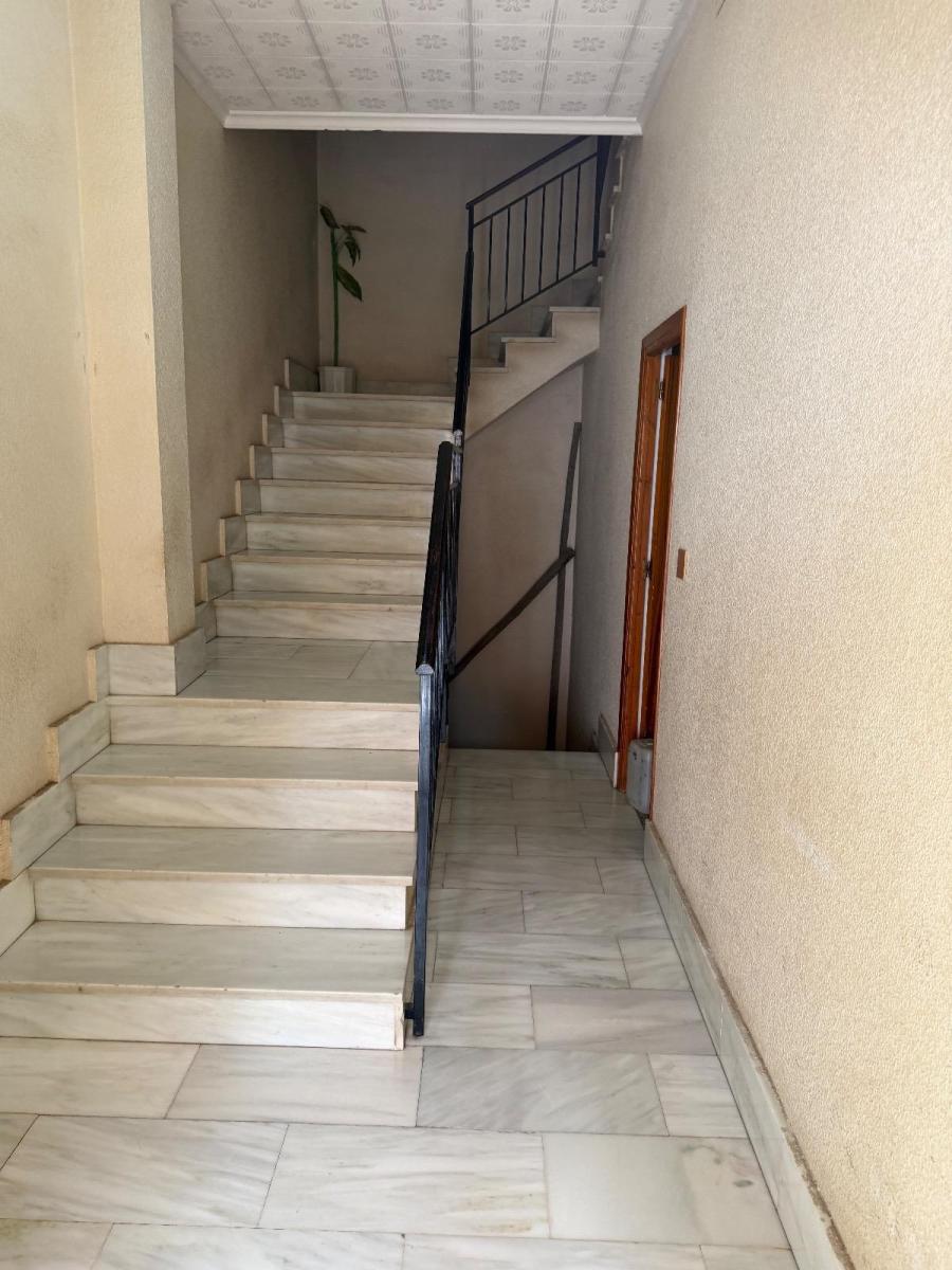 Flat for Sale in Totana
