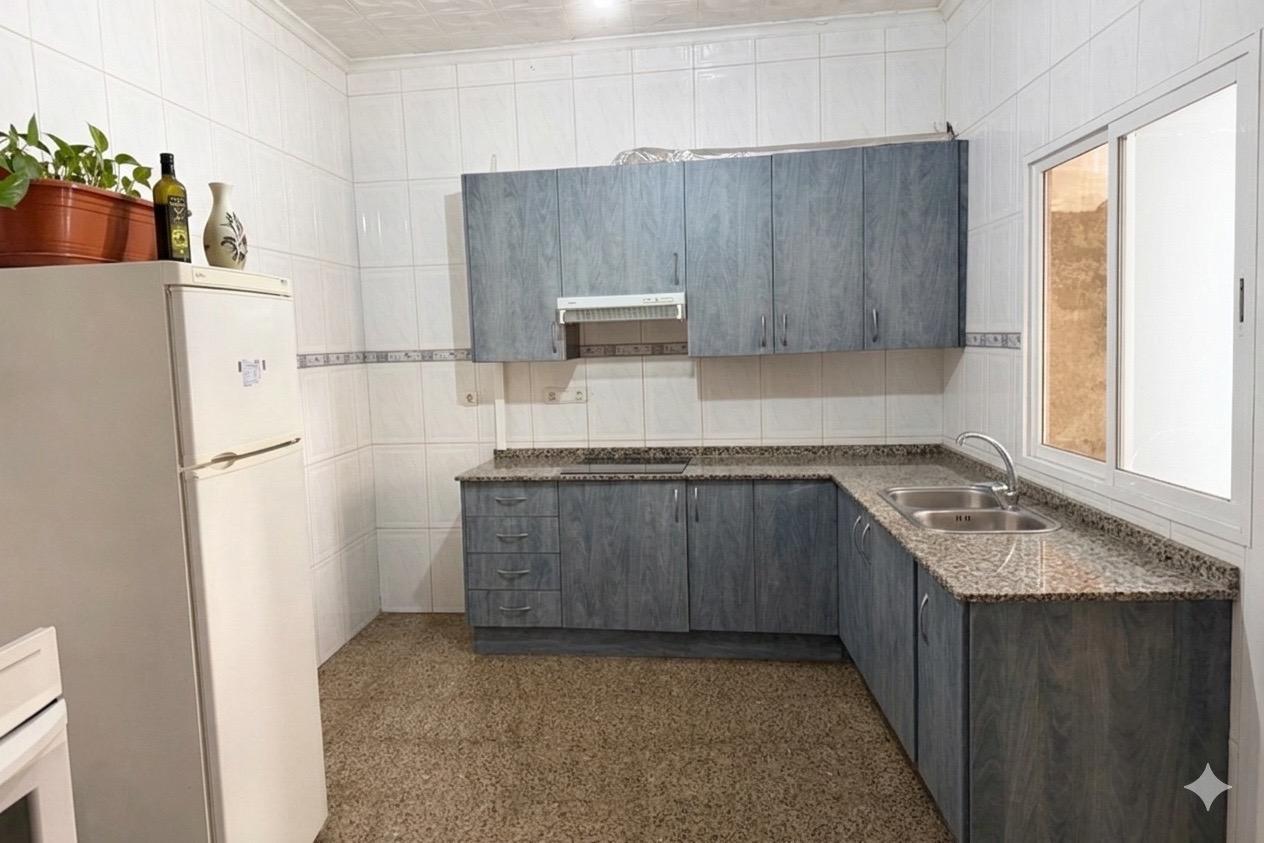 Flat for Sale in Totana