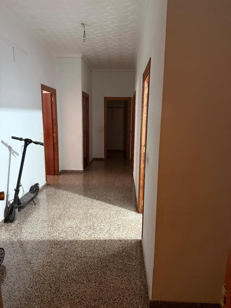 Flat for Sale in Totana