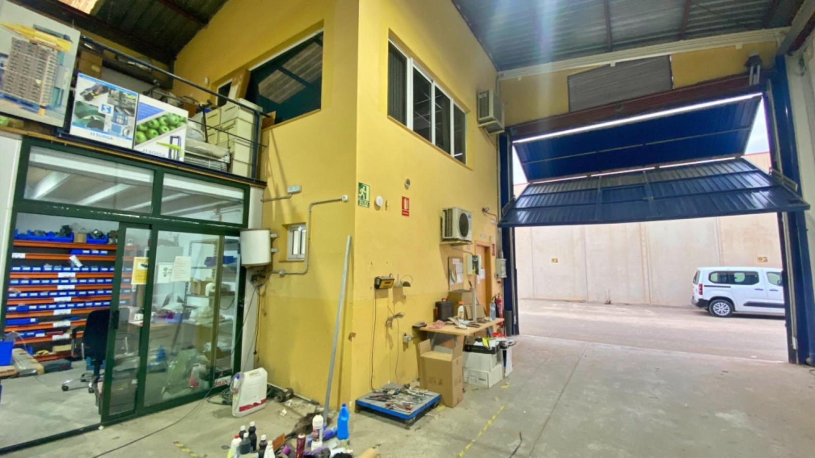 Industrial Unit for Sale in Totana