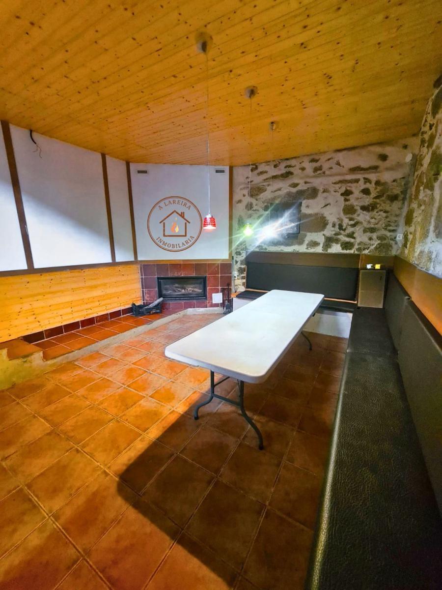 Chalet en Venta en Castrelo de Miño
