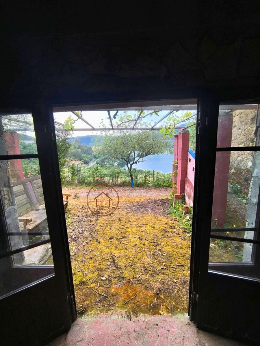 Chalet en Venta en Castrelo de Miño