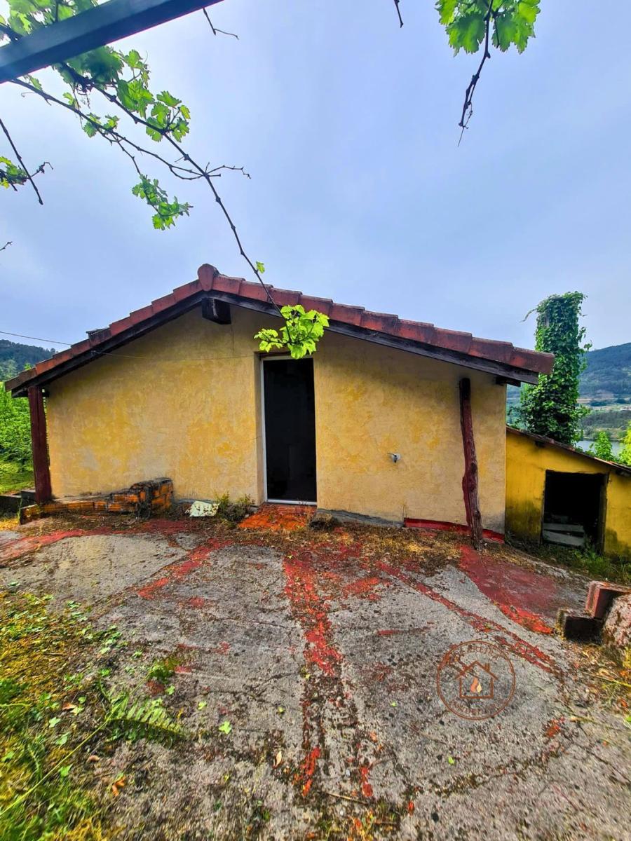 Chalet en Venta en Castrelo de Miño