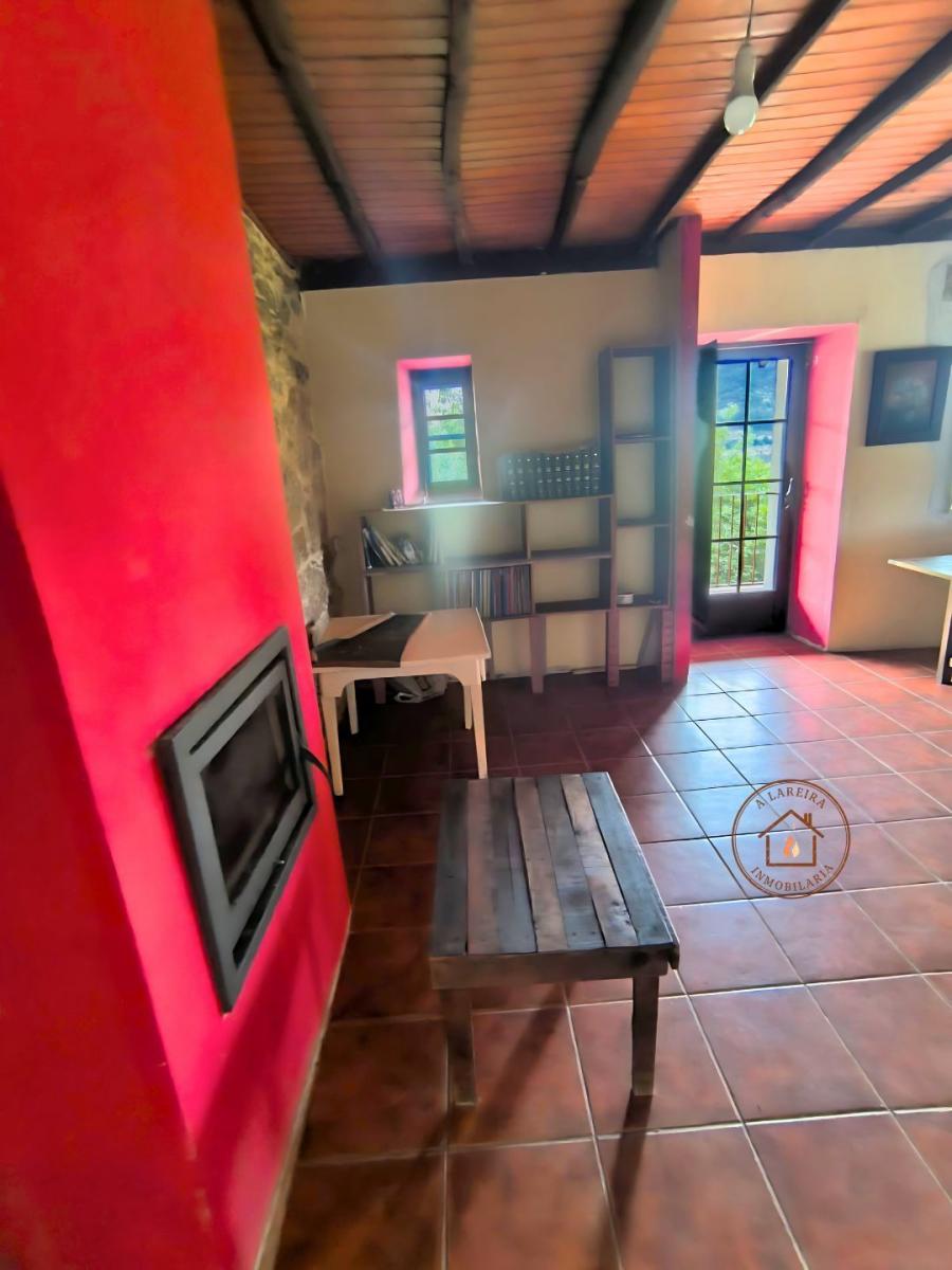 Chalet en Venta en Castrelo de Miño