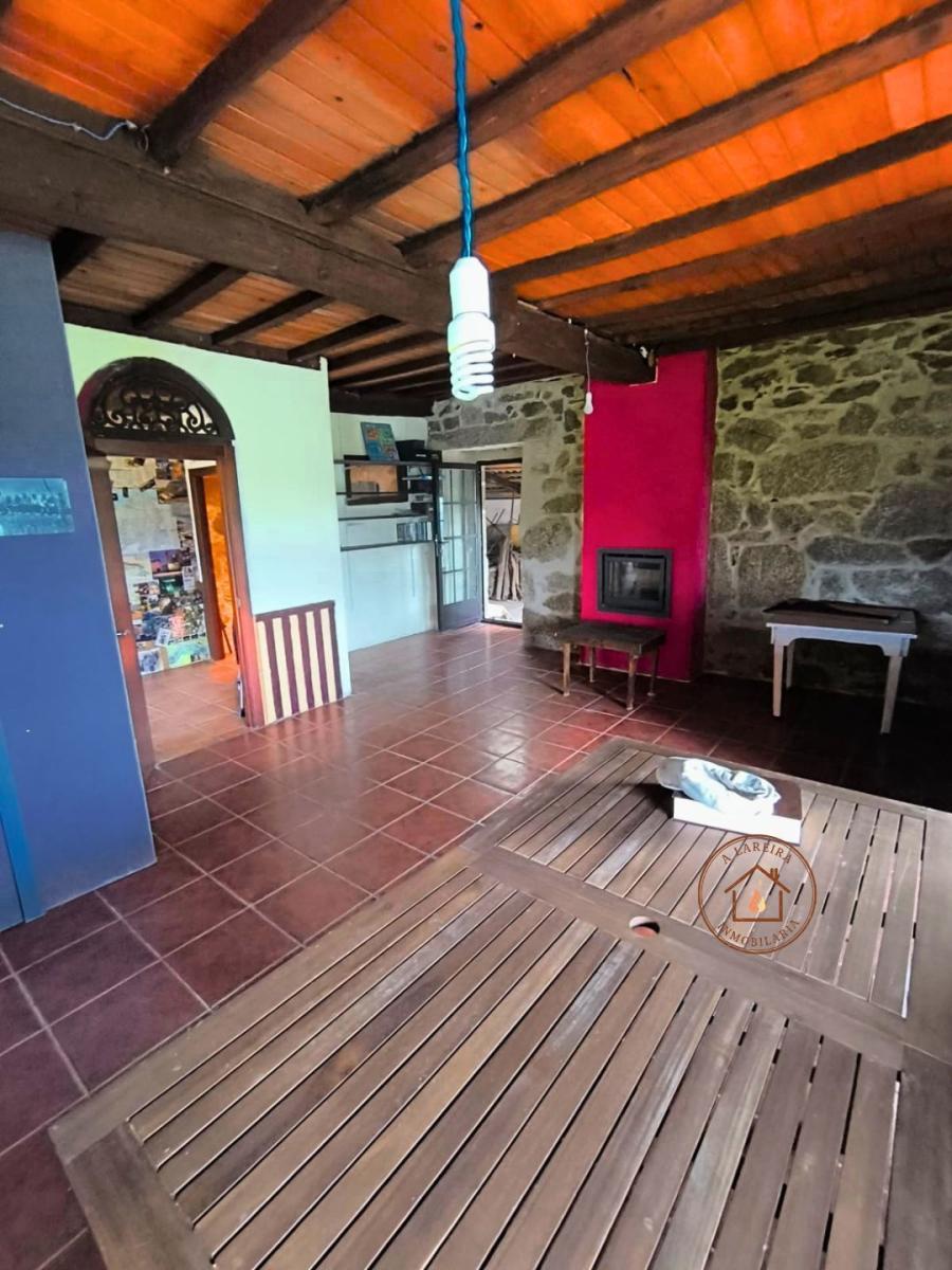 Chalet en Venta en Castrelo de Miño