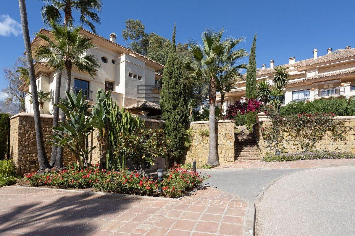 Flat for Sale in Marbella