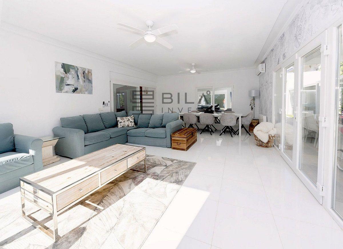 Chalet for Sale in Benalmádena