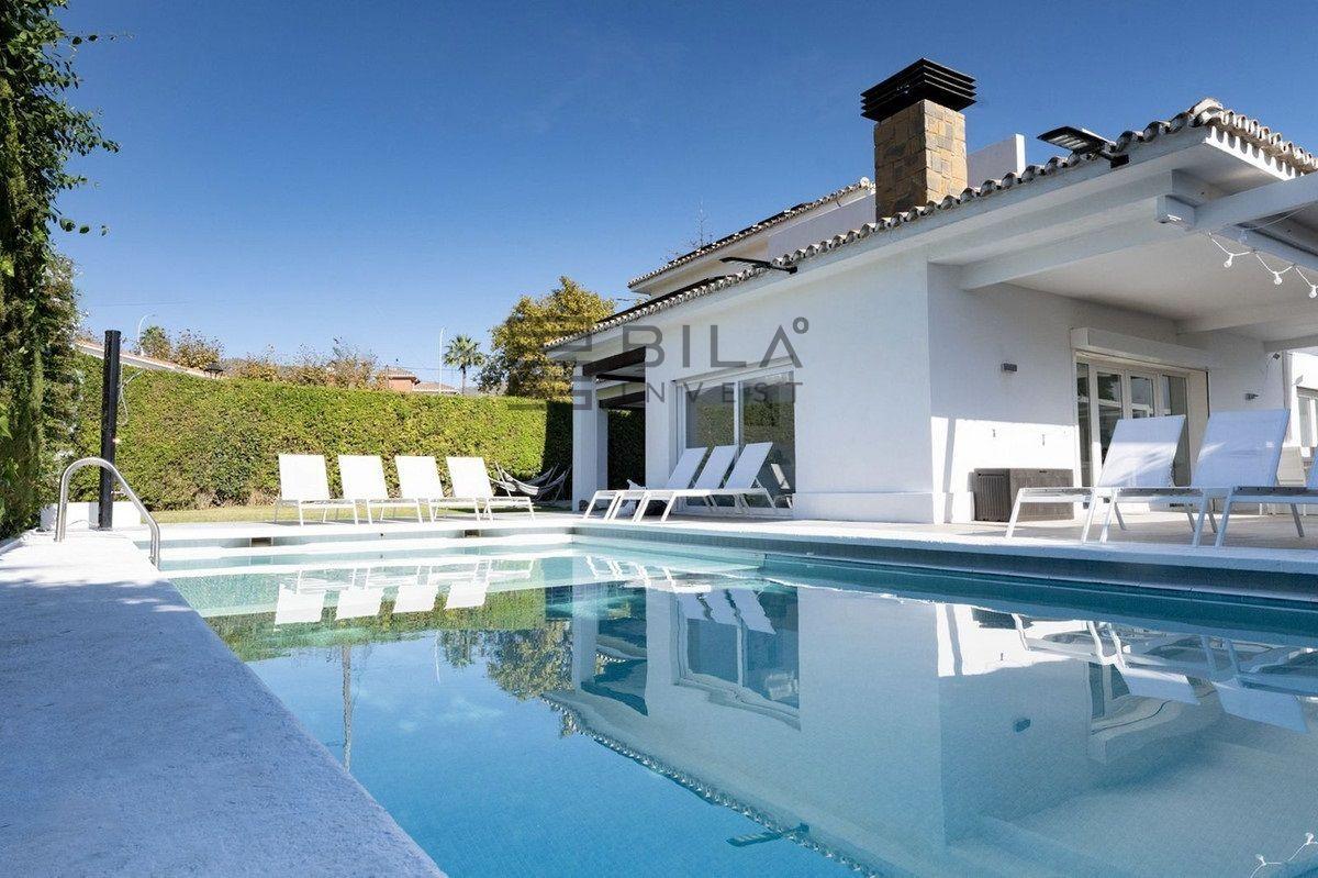 Chalet for Sale in Benalmádena