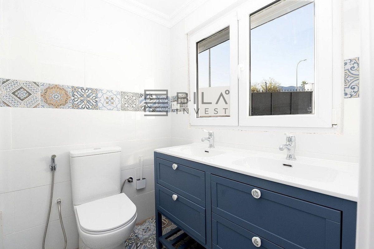 Chalet for Sale in Benalmádena