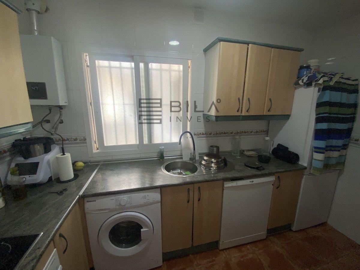 Flat for Sale in Benalmádena
