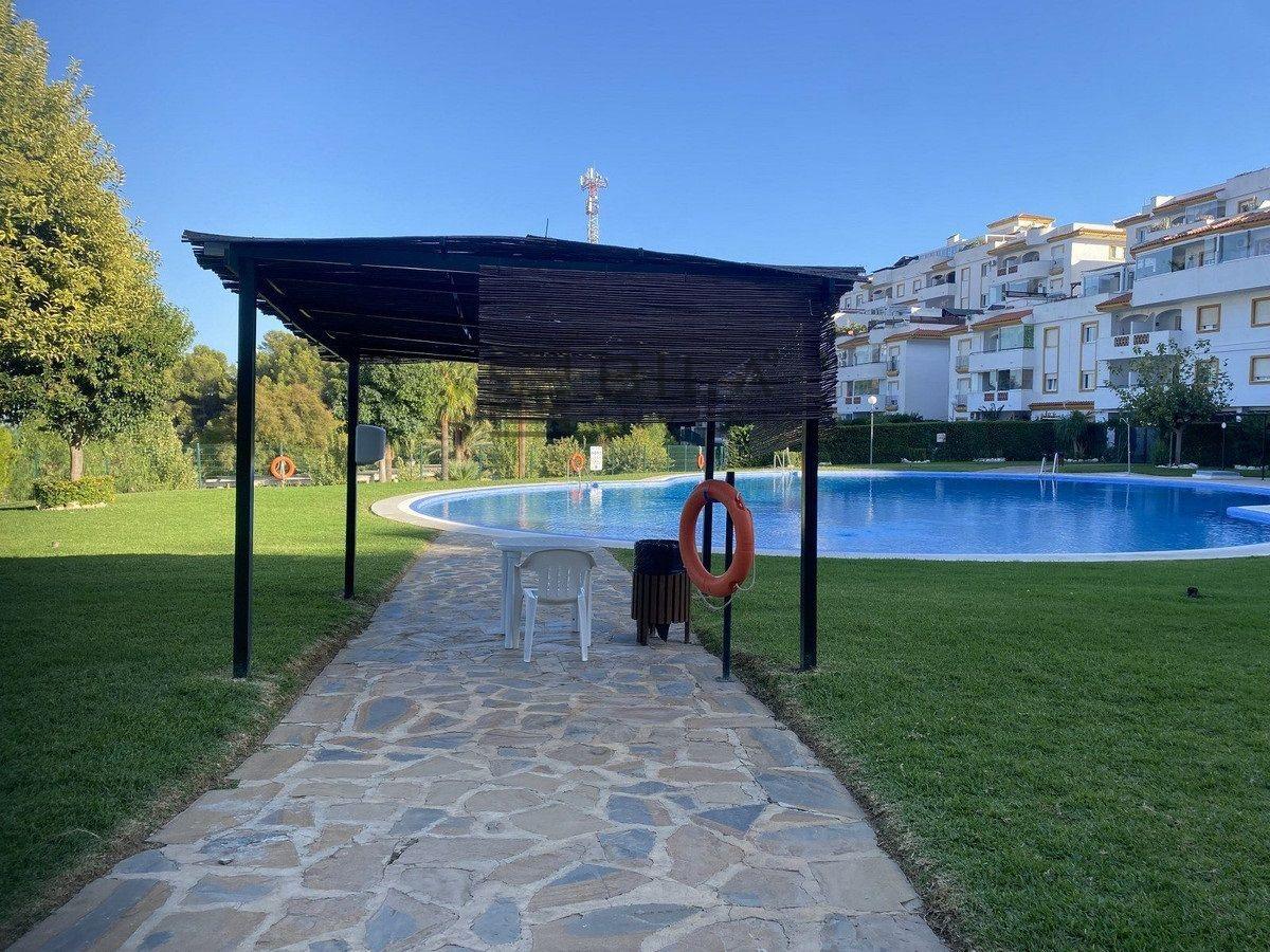 Flat for Sale in Benalmádena