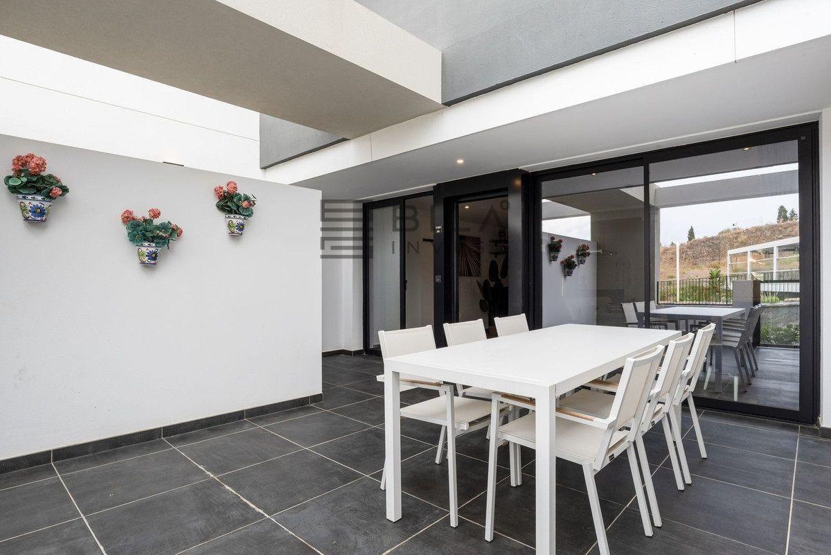Flat for Sale in Mijas