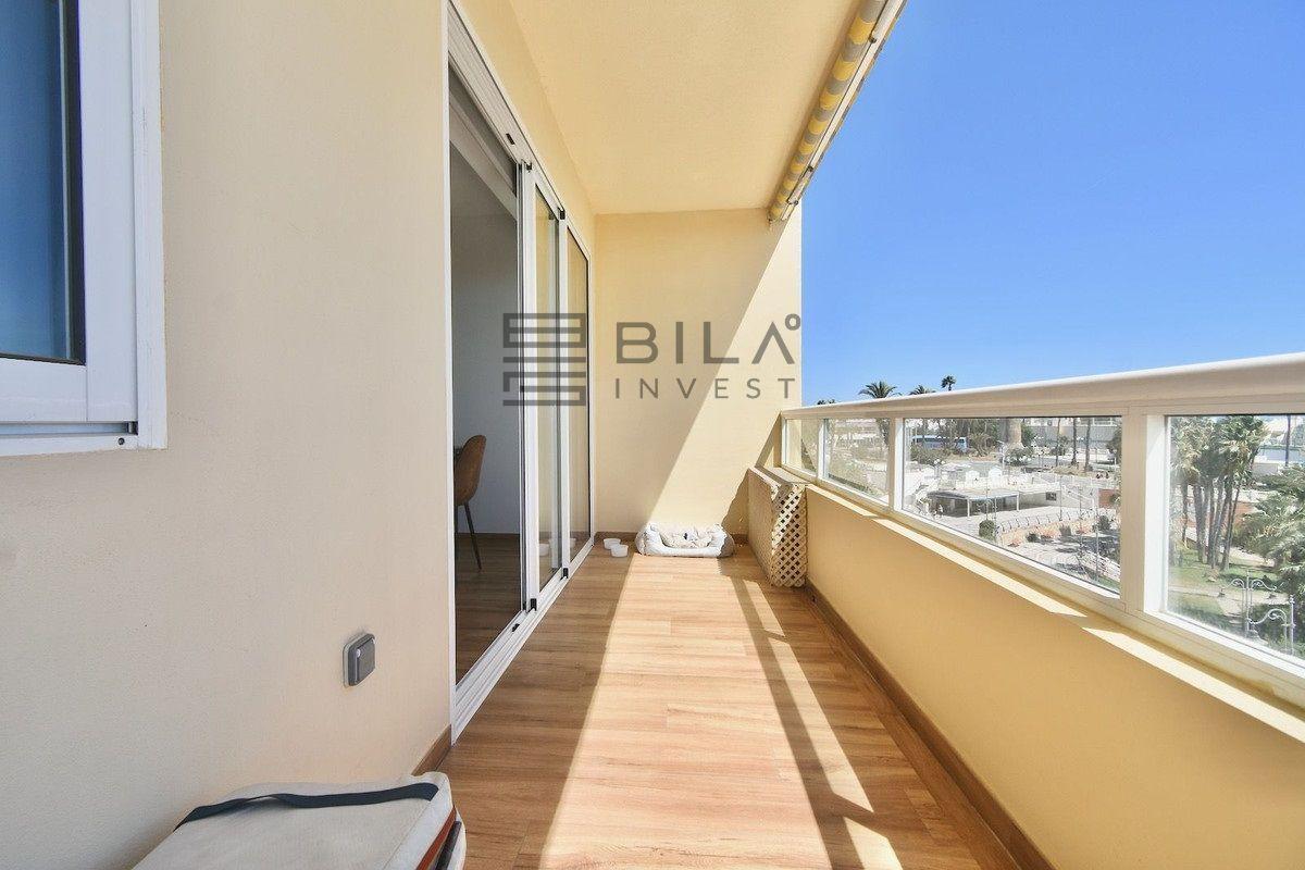 Flat for Sale in Benalmádena