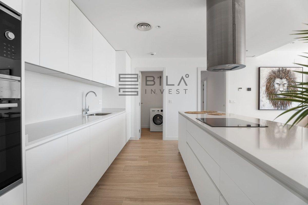 Flat for Sale in Mijas