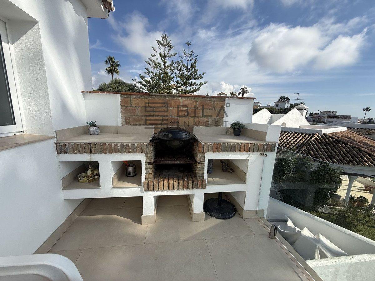 Chalet for Sale in Mijas
