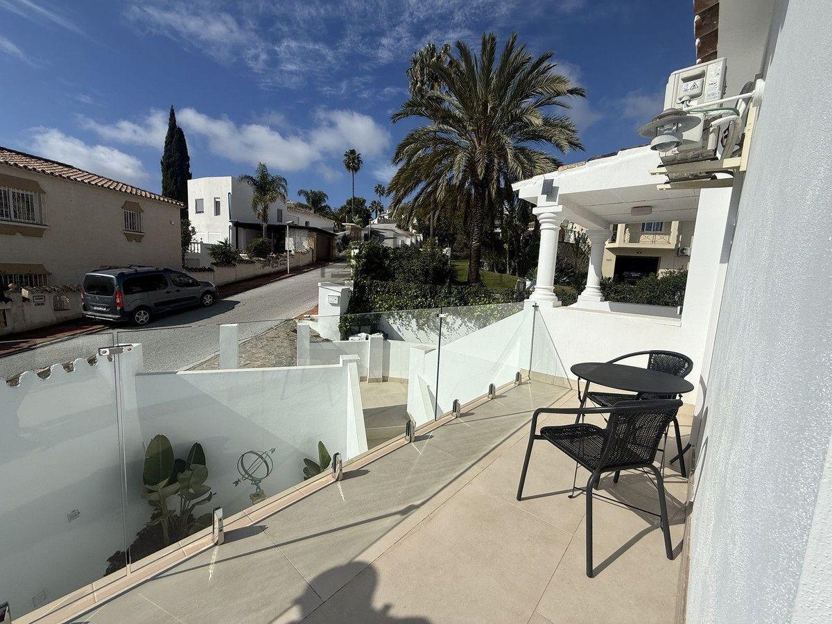 Chalet for Sale in Mijas