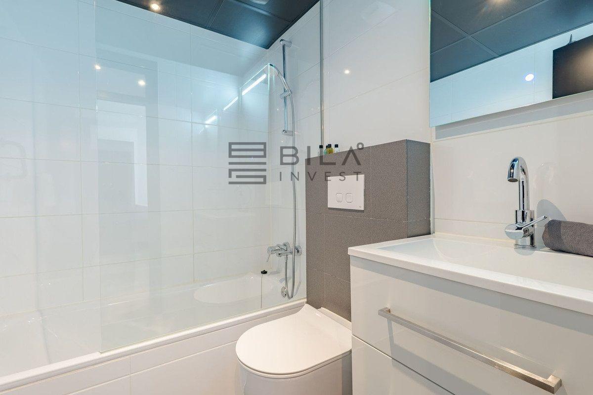 Flat for Sale in Mijas