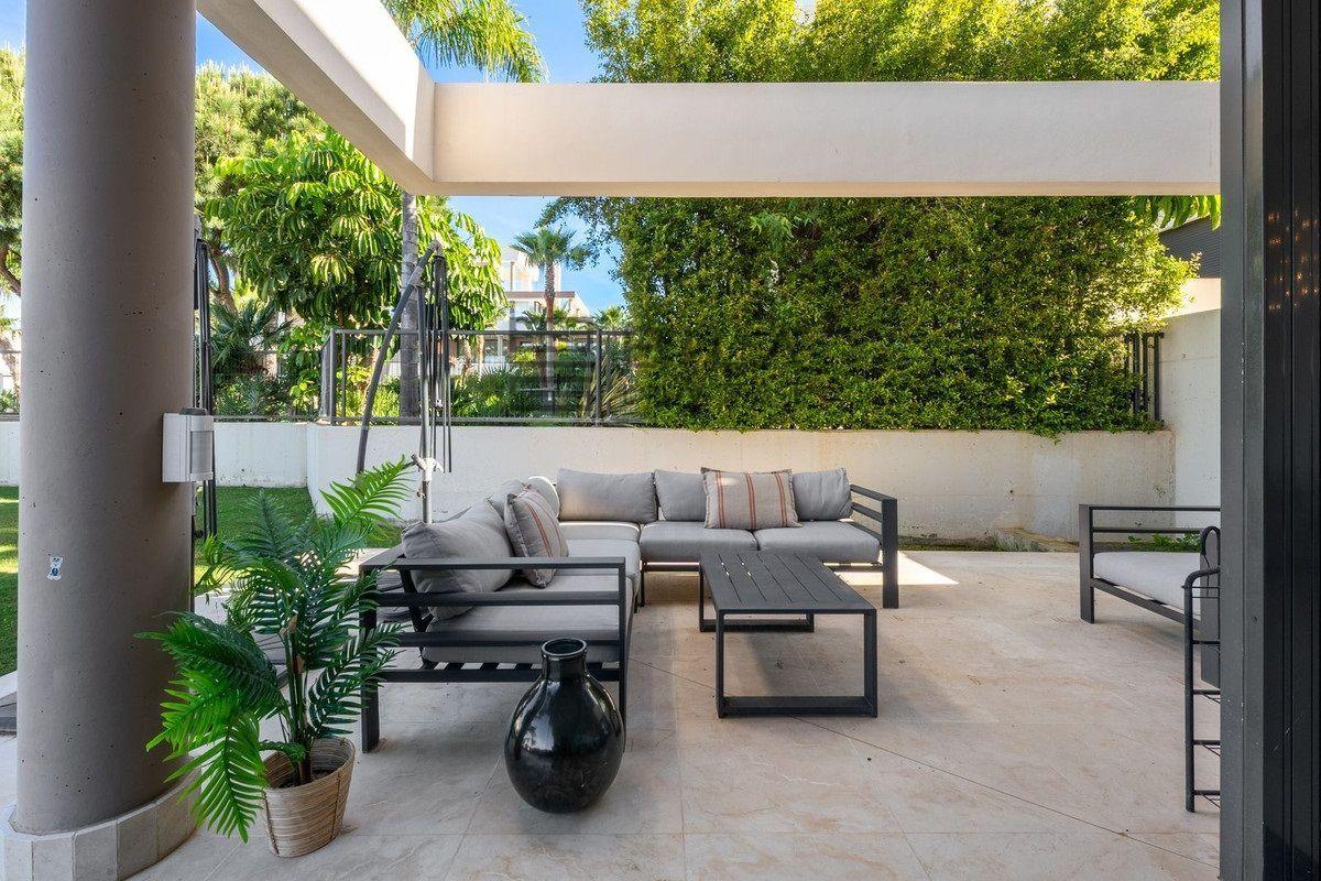 Flat for Sale in Marbella
