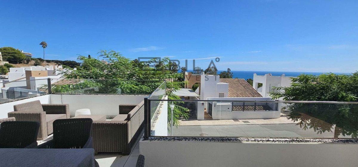 Chalet for Sale in Benalmádena