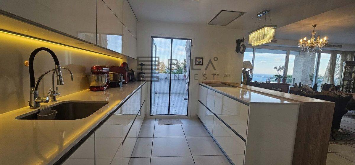 Chalet for Sale in Benalmádena