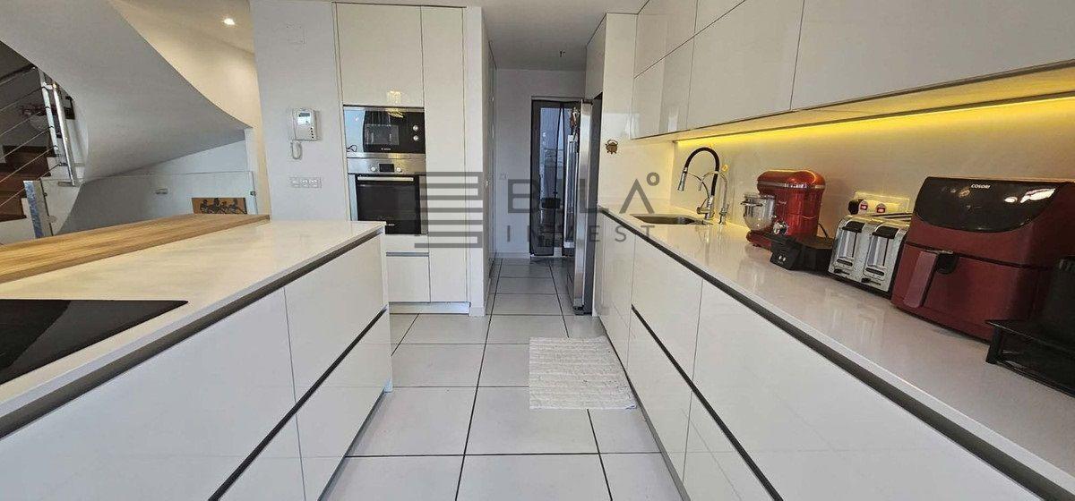 Chalet for Sale in Benalmádena