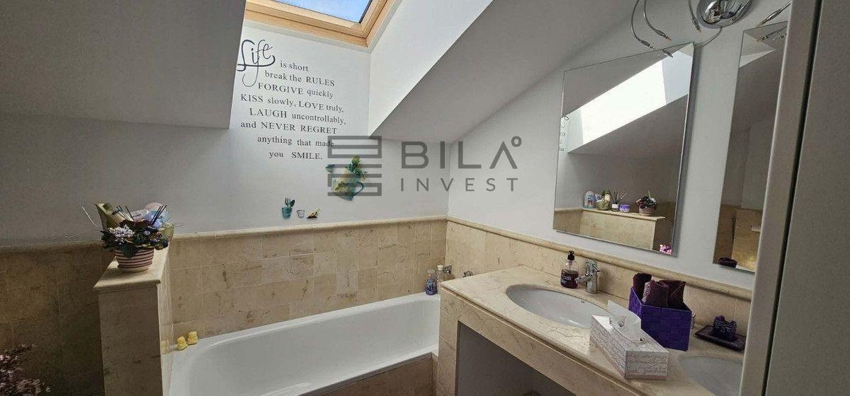 Chalet for Sale in Benalmádena