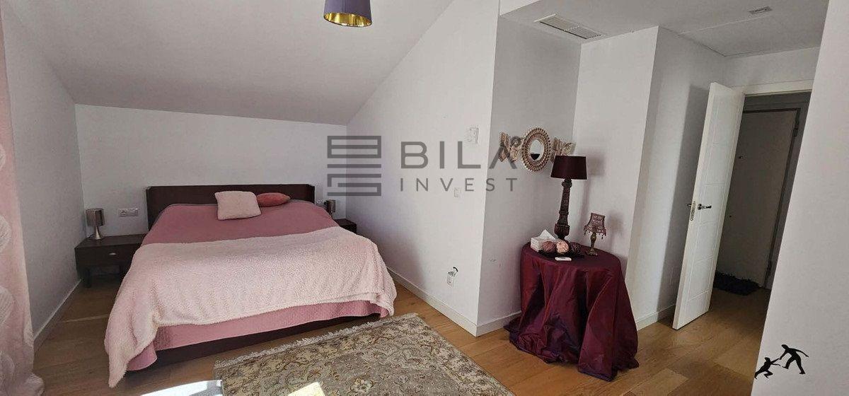 Chalet for Sale in Benalmádena